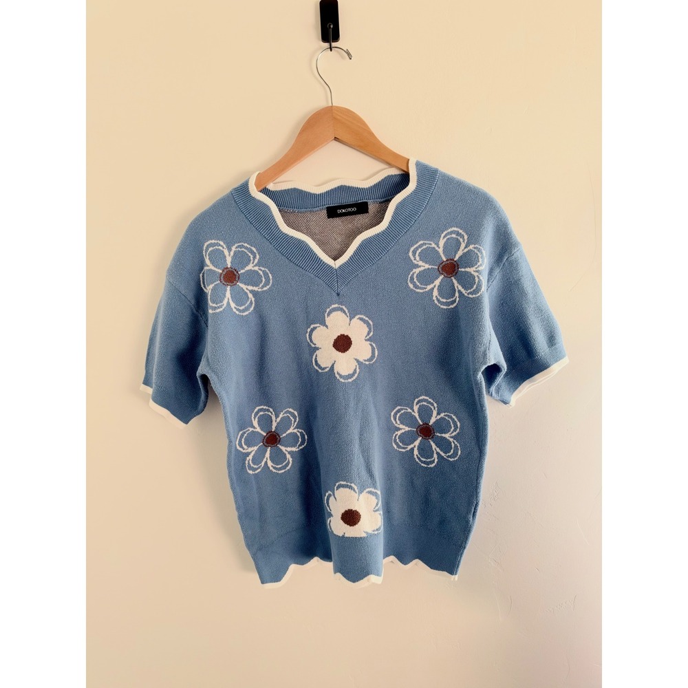 Dokotoo Blue Floral Knit Short Sleeve Sweater Scalloped V-Neck Cotton Top Large
